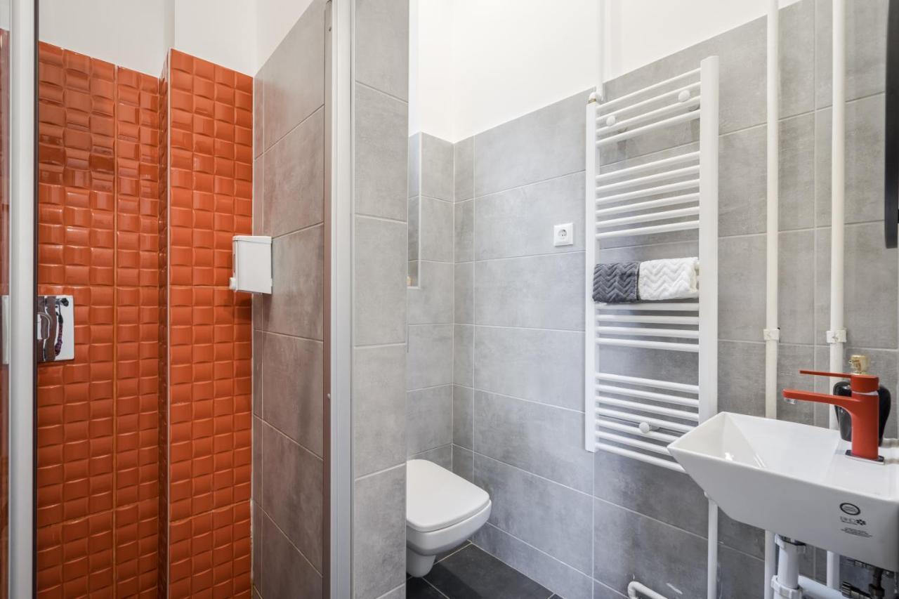 Real Apartments Zichy Budapest Bagian luar foto
